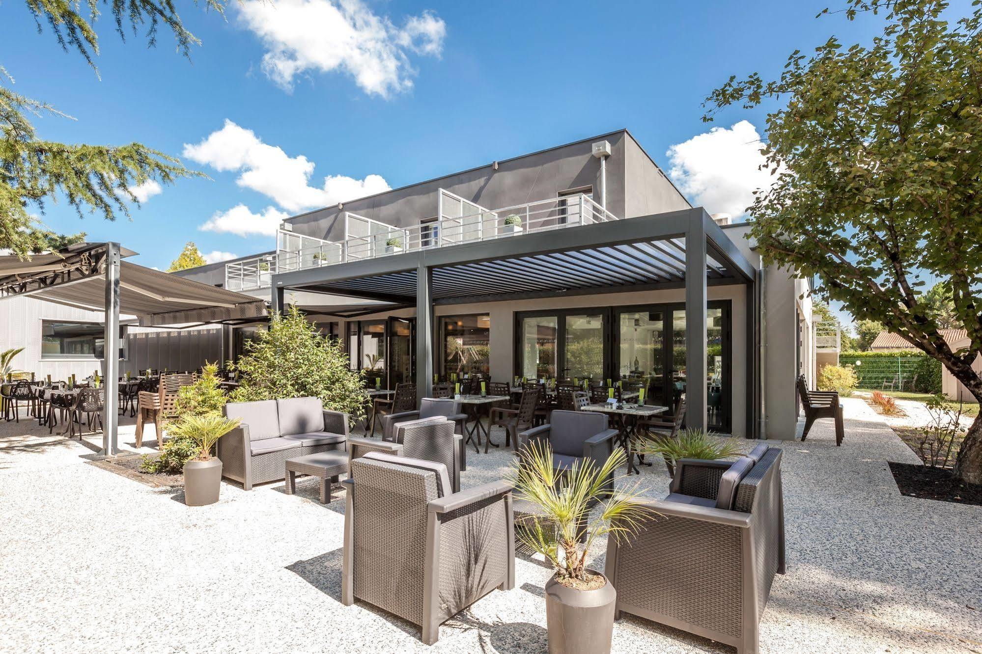 Logis Hotel Restaurant & Spa Au Comte D'Ornon Gradignan Exterior photo